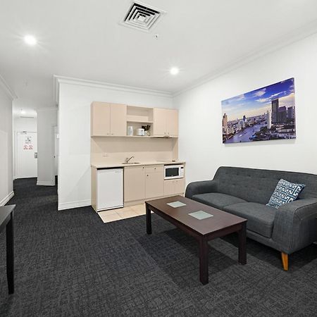 Comfort Hotel Melbourne Central Exterior photo
