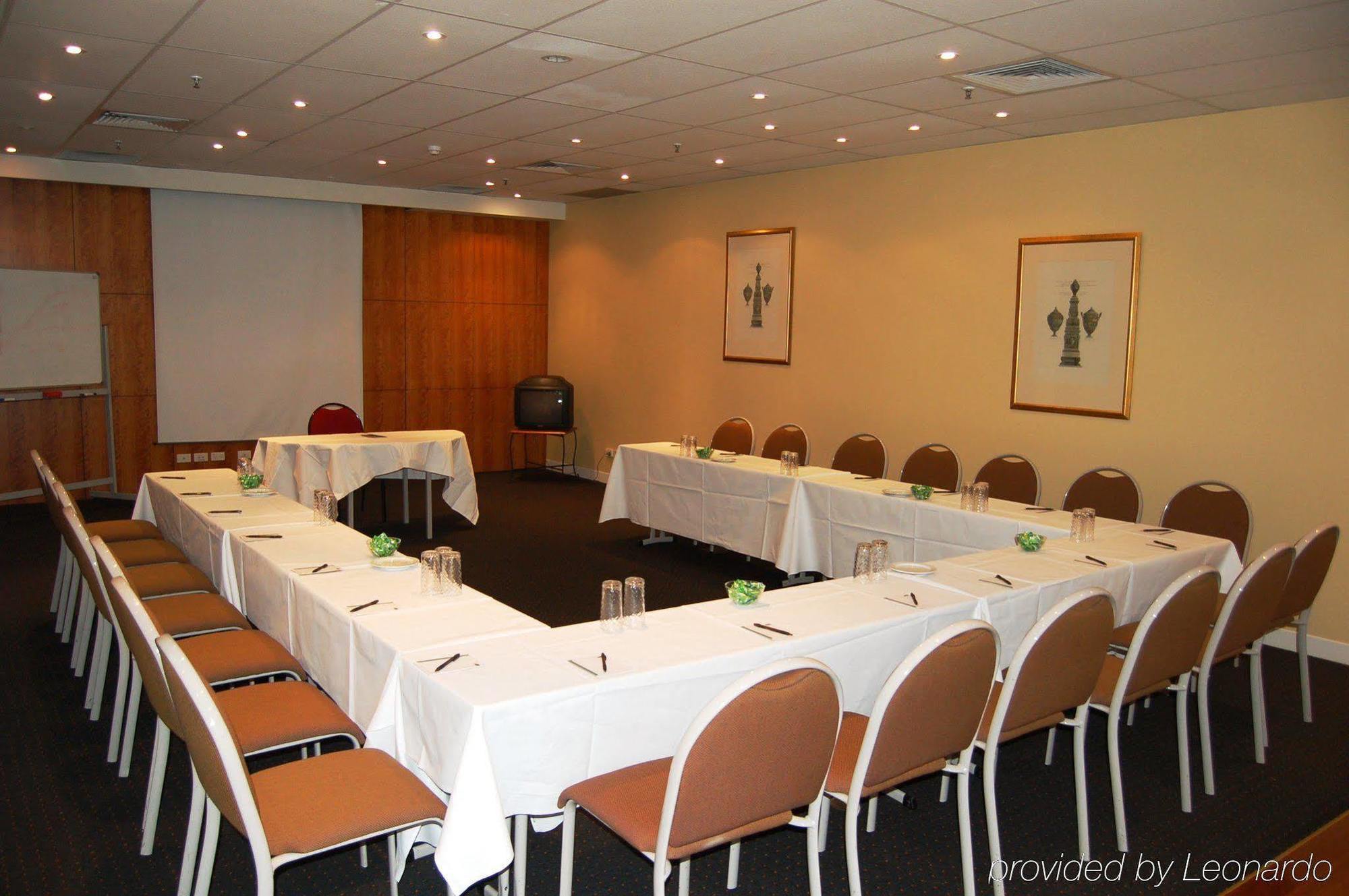 Comfort Hotel Melbourne Central Facilities photo